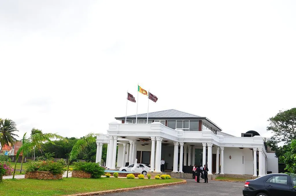 Onreech Hotel Seeduwa
