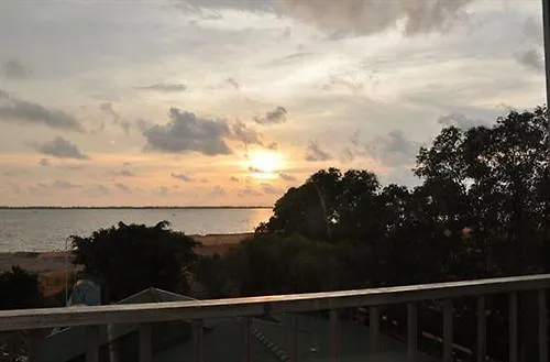 ***  Onreech Hotel Seeduwa Srí Lanka